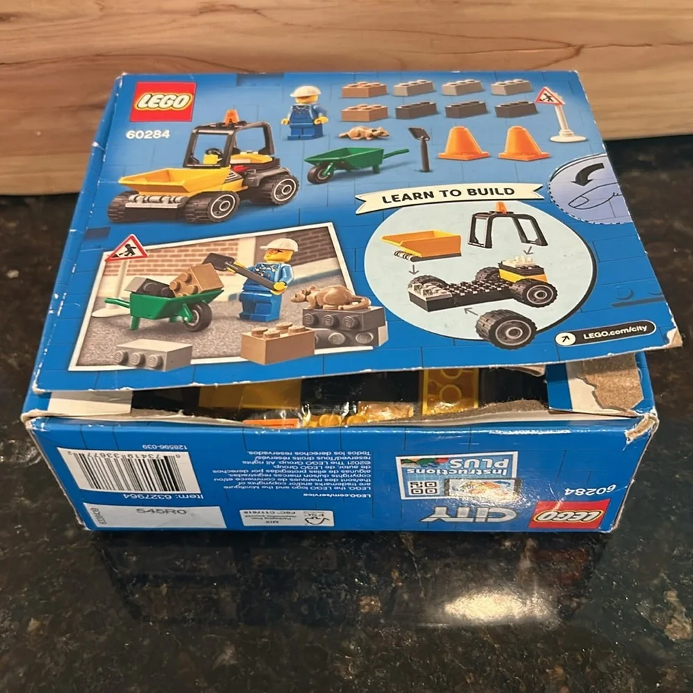 Retired LEGO City Set 60284: Roadwork Truck